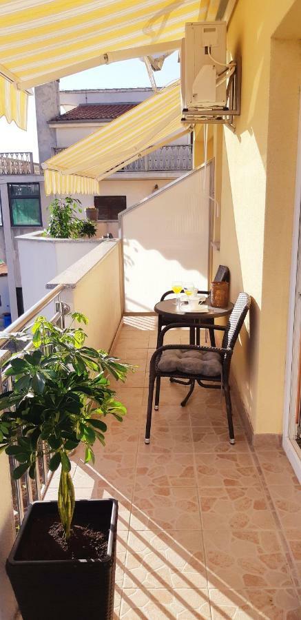 Apartmani Lili Sukošan المظهر الخارجي الصورة
